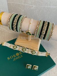 Dipi Choker Box Set - Greens - SOKORA JEWELSDipi Choker Box Set - GreensNECKLACE SETS