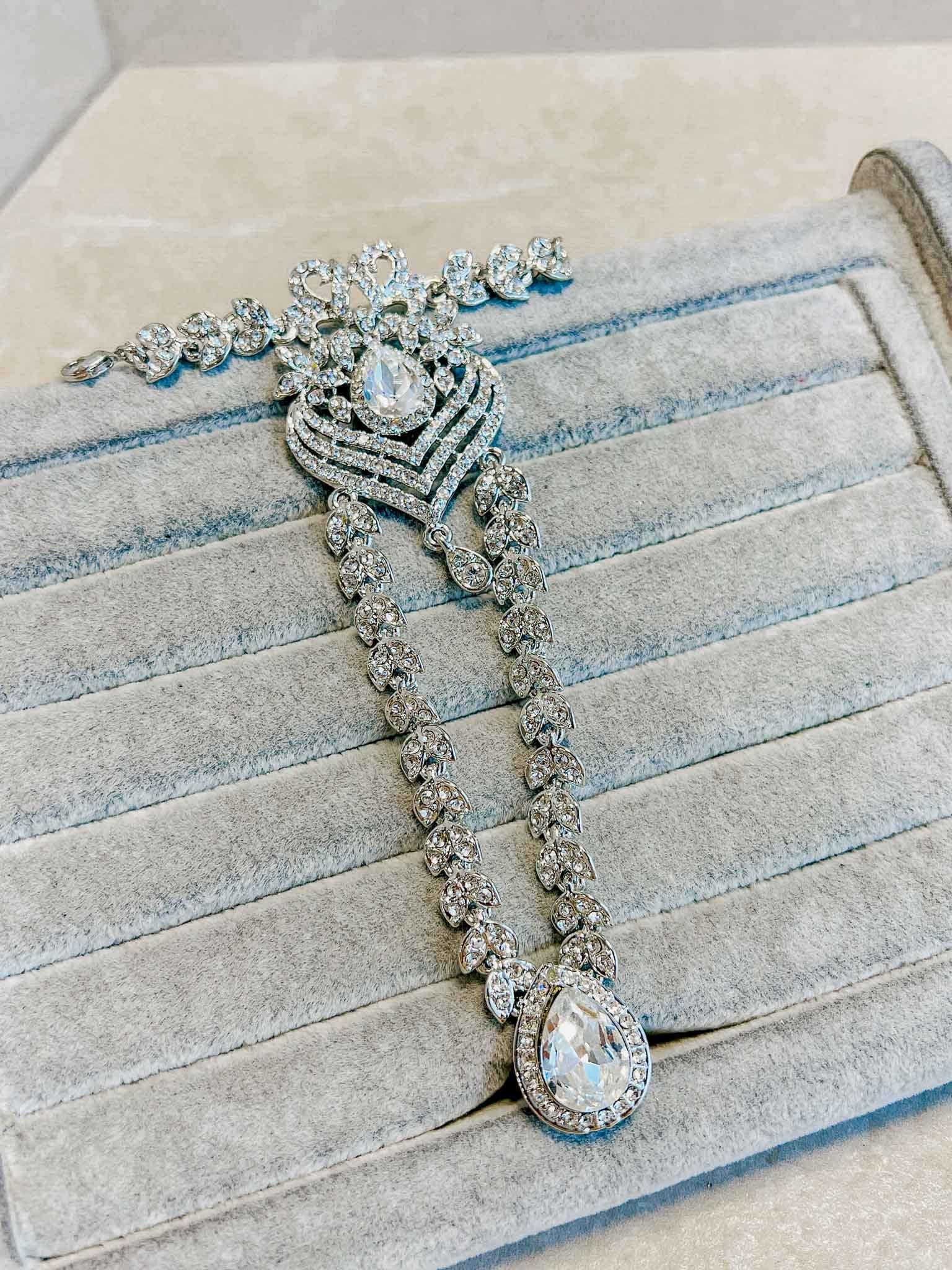 Hand Harness - Silver