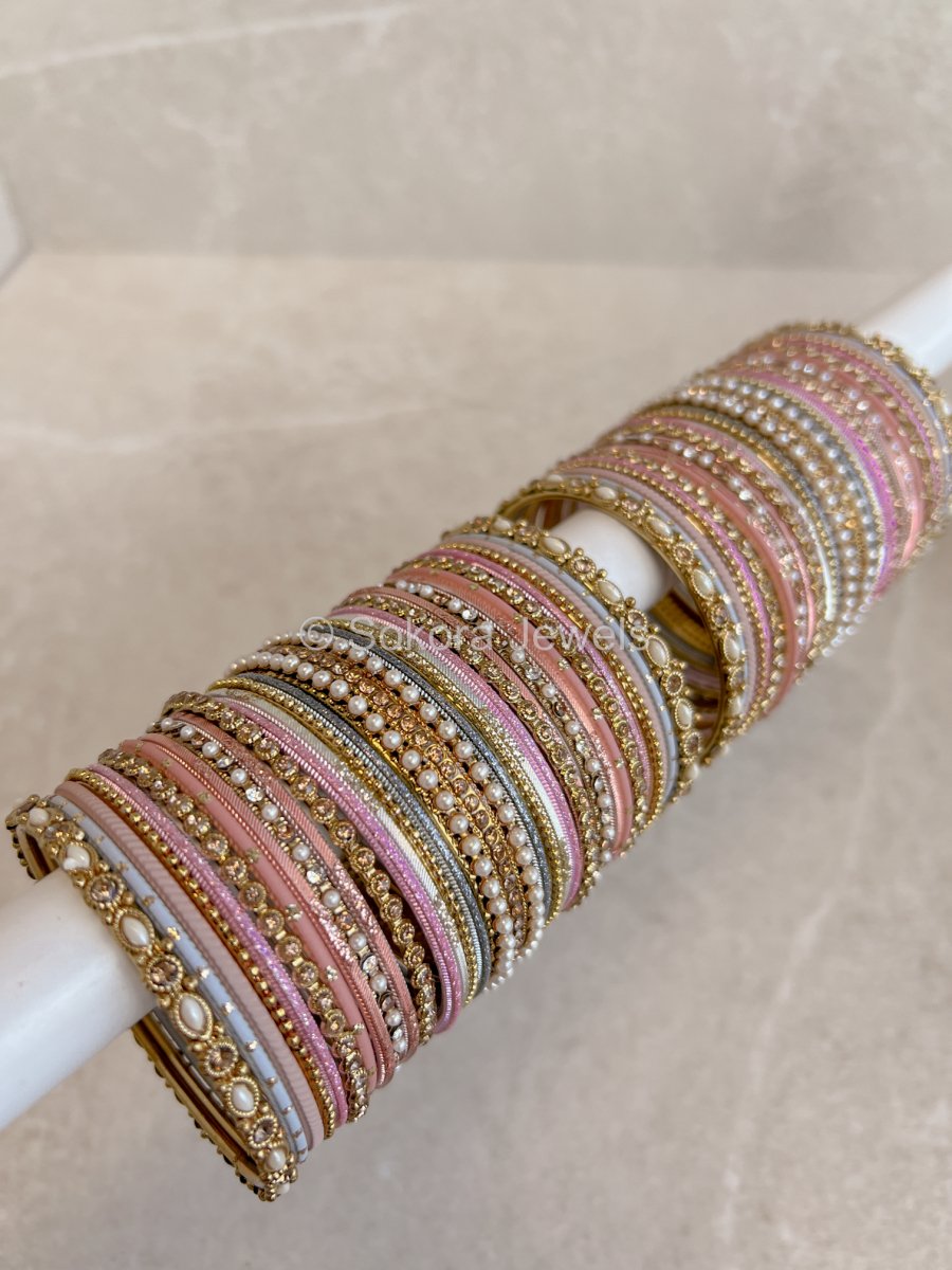 Dusky Pinks Multishade Bangle stack - SOKORA JEWELSDusky Pinks Multishade Bangle stackBANGLES