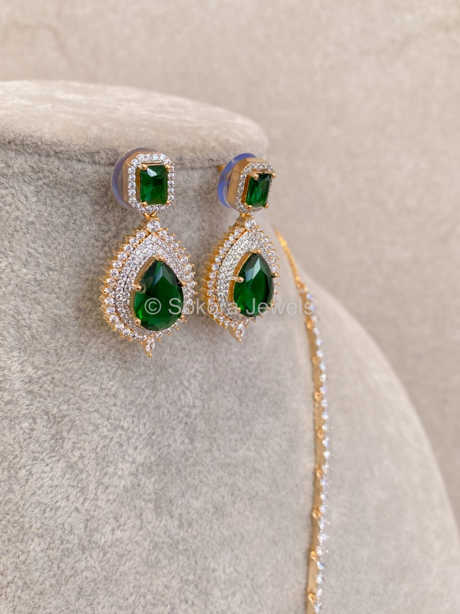 Emerald Drop Diamante Set - Gold/Clear - SOKORA JEWELSEmerald Drop Diamante Set - Gold/ClearNECKLACE SETS