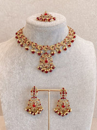 Eshaal Antique Gold Pendant Set - Maroon - SOKORA JEWELSEshaal Antique Gold Pendant Set - Maroon