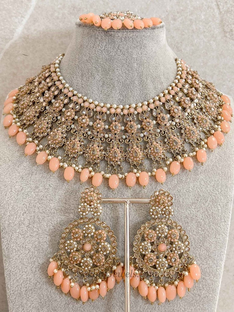 Faiqa Antique Gold Necklace Set Peach - SOKORA JEWELSFaiqa Antique Gold Necklace Set Peach