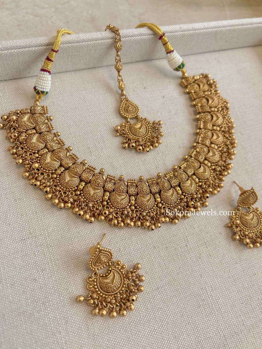 Fan shape Gold set - SOKORA JEWELSFan shape Gold setNECKLACE SETS