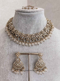 Farah Golden Necklace Sets - SOKORA JEWELSFarah Golden Necklace Sets