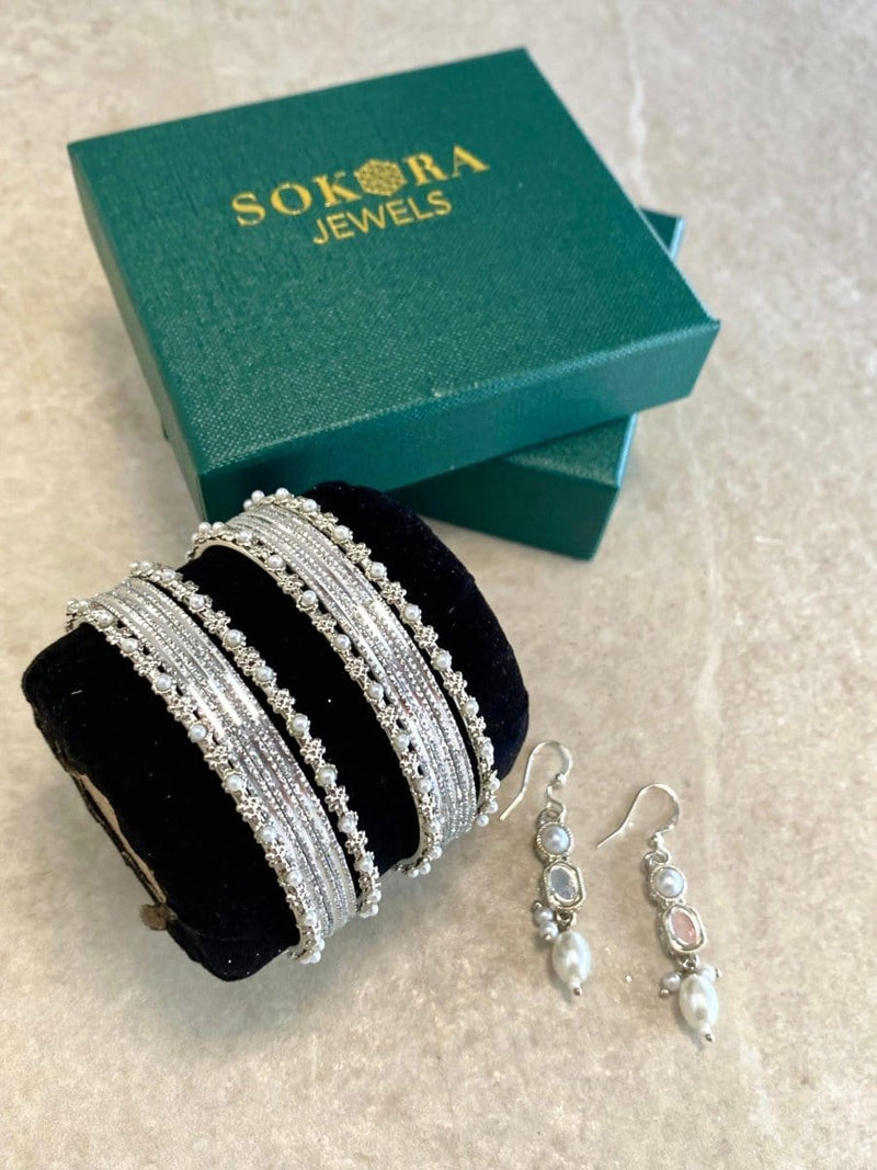 Favours Gift Box - Micro Earring & Bangles Set in Silver - SOKORA JEWELSFavours Gift Box - Micro Earring & Bangles Set in SilverBANGLES