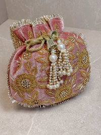 Floral Beaded Detail Velvet Bag - SOKORA JEWELSFloral Beaded Detail Velvet Bag