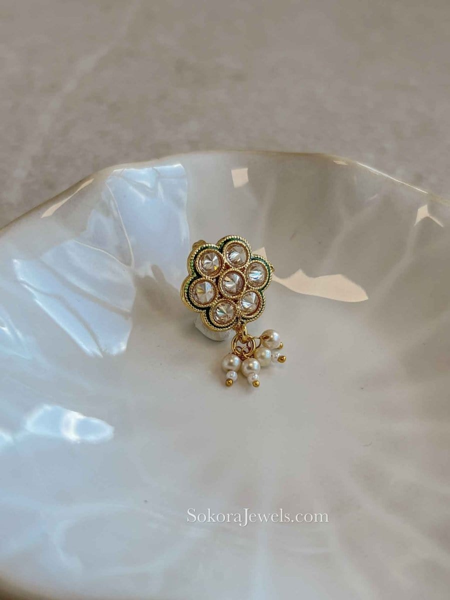 Floral Gold Nose ring - Slide type - SOKORA JEWELSFloral Gold Nose ring - Slide type