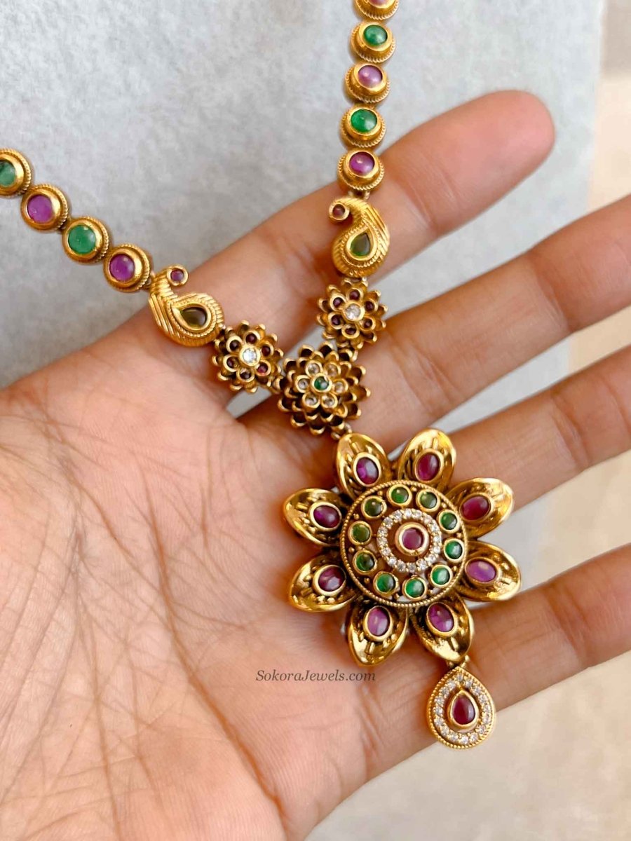 Flower Pendant Mala Set with Ruby and Green Stones - SOKORA JEWELSFlower Pendant Mala Set with Ruby and Green Stones