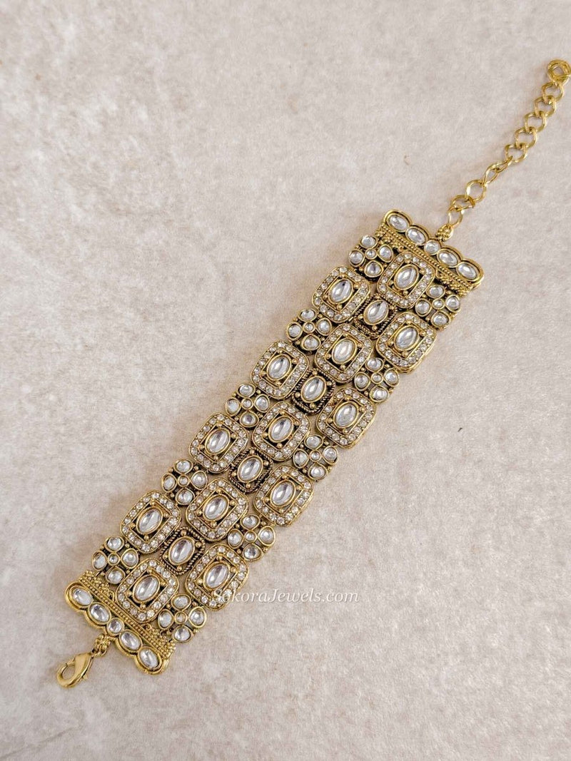 Geometric Design Kundan Bracelet - SOKORA JEWELSGeometric Design Kundan Bracelet