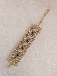 Geometric Design Kundan Bracelet - SOKORA JEWELSGeometric Design Kundan Bracelet