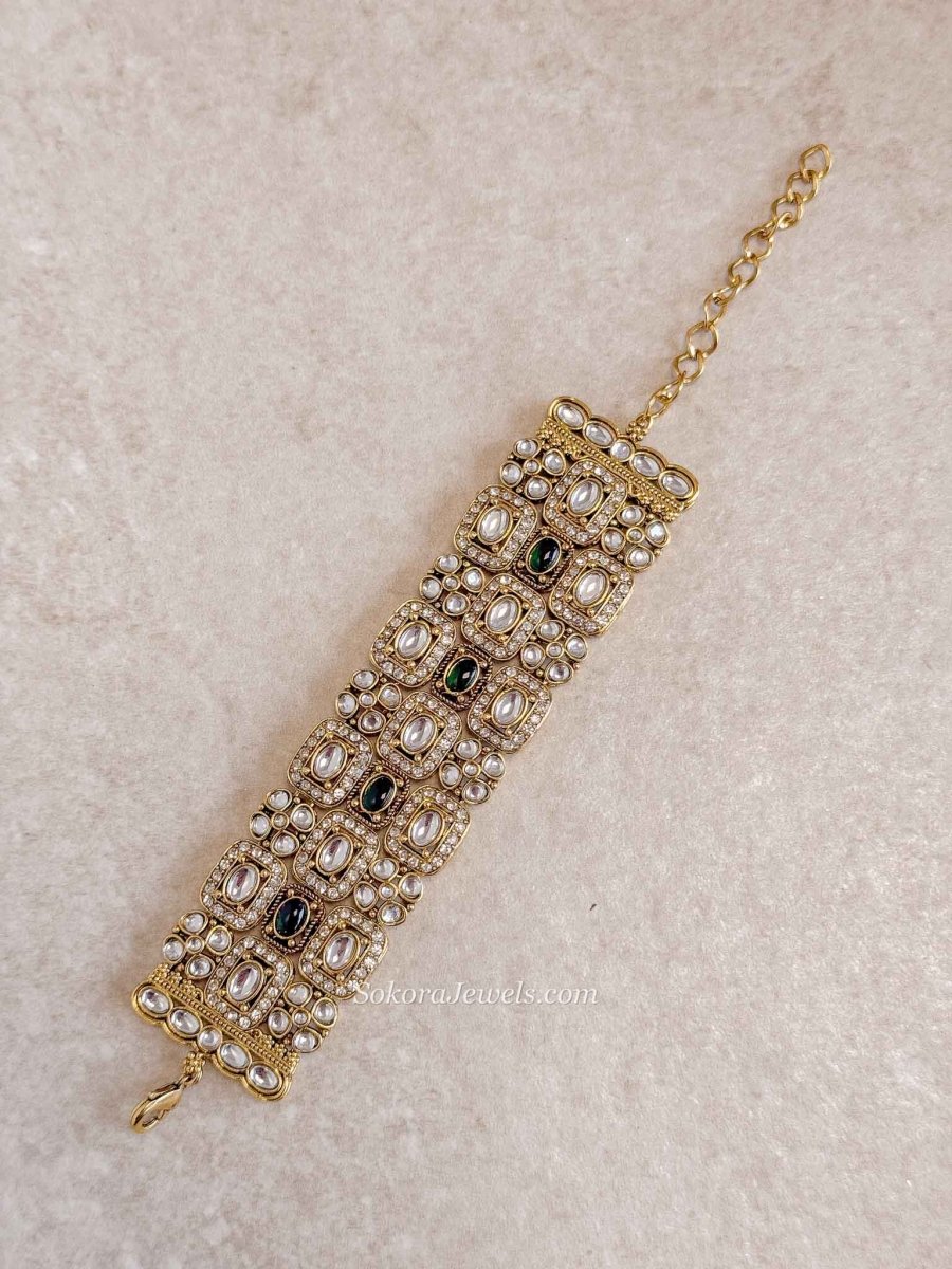 Geometric Design Kundan Bracelet - SOKORA JEWELSGeometric Design Kundan Bracelet