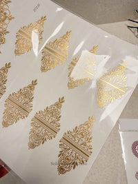 Gold Henna/ Mendhi Temporary Tattoo: Elegant Lace (One Hand) - SOKORA JEWELSGold Henna/ Mendhi Temporary Tattoo: Elegant Lace (One Hand)