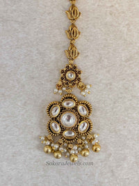 Gold Plated Floral Kundan Gold Ball Tikka - SOKORA JEWELSGold Plated Floral Kundan Gold Ball Tikka