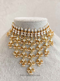 Gold Plated Kundan Choker and Earring set - SOKORA JEWELSGold Plated Kundan Choker and Earring set