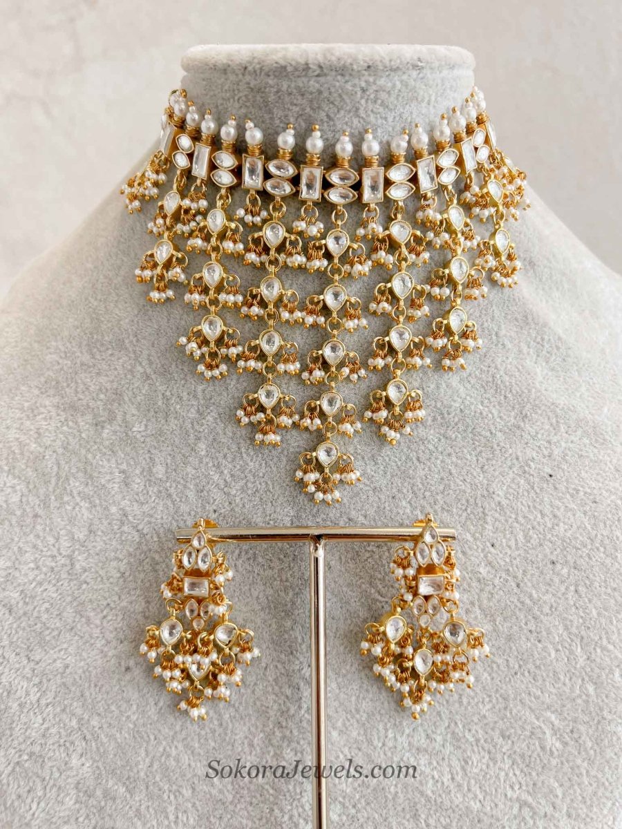 Gold Plated Kundan Choker and Earring set - SOKORA JEWELSGold Plated Kundan Choker and Earring set