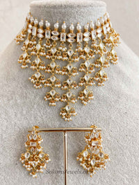 Gold Plated Kundan Choker and Earring set - SOKORA JEWELSGold Plated Kundan Choker and Earring set