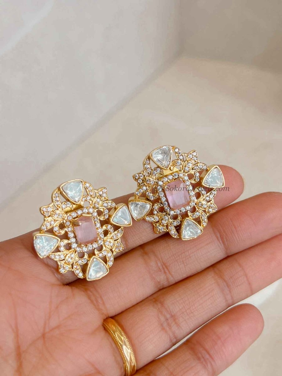 Gold Plated Kundan Pink Choker and Earring set - SOKORA JEWELSGold Plated Kundan Pink Choker and Earring set