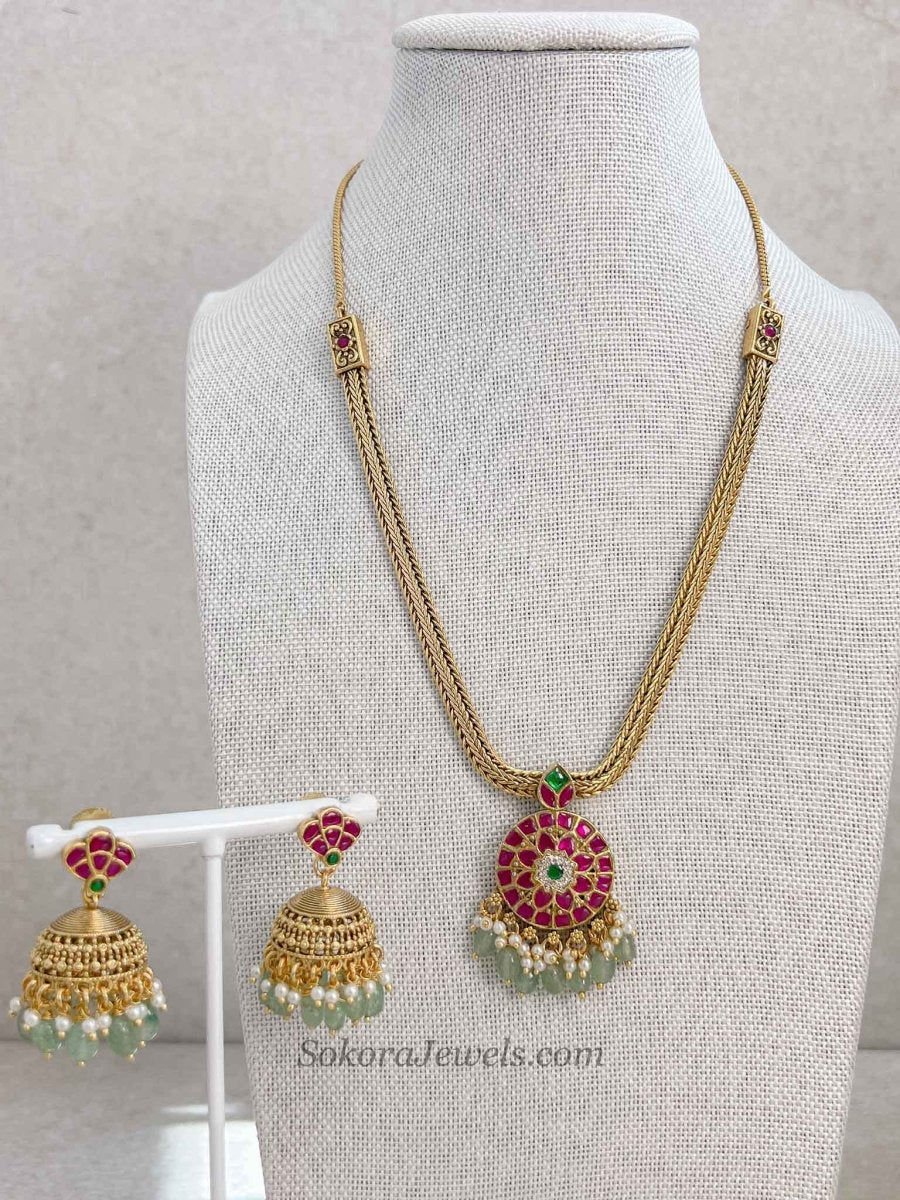 Gold Plated Ruby & Green Kemp Pendant Necklace Set - SOKORA JEWELSGold Plated Ruby & Green Kemp Pendant Necklace Set
