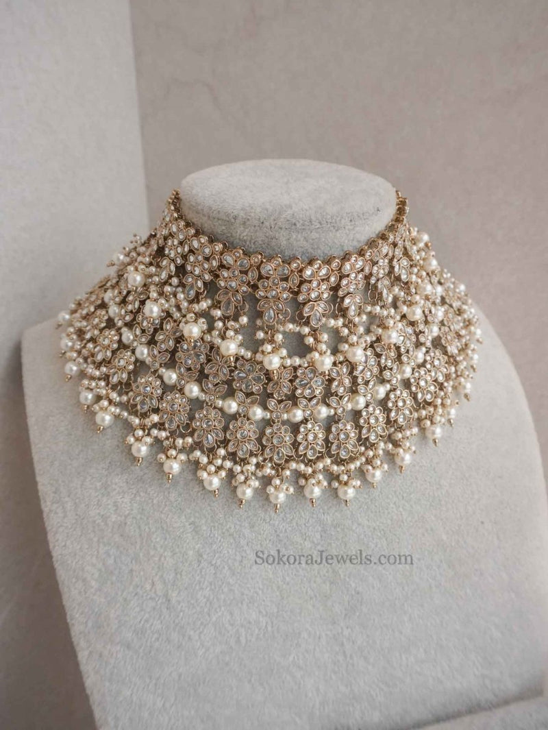 Golden Bridal Necklace Set - SOKORA JEWELSGolden Bridal Necklace Set
