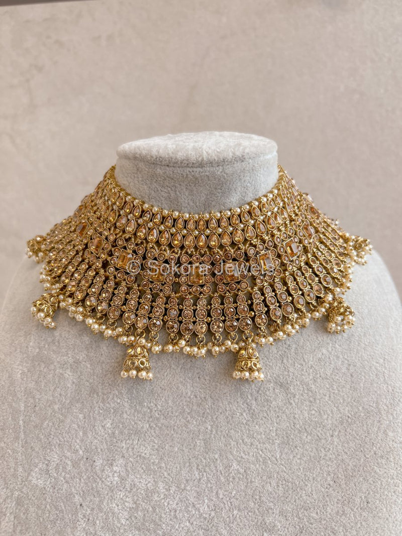 Golden Necklace - SOKORA JEWELSGolden NecklaceChoker Sets