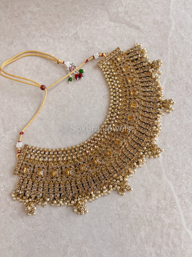 Golden Necklace - SOKORA JEWELSGolden NecklaceChoker Sets