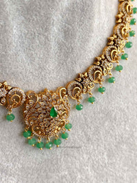 Green Heritage Pendant Necklace Set - SOKORA JEWELSGreen Heritage Pendant Necklace SetNECKLACE SETS