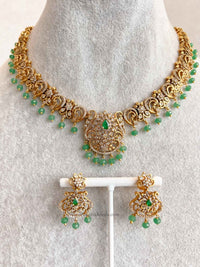 Green Heritage Pendant Necklace Set - SOKORA JEWELSGreen Heritage Pendant Necklace SetNECKLACE SETS