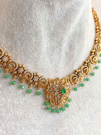 Green Heritage Pendant Necklace Set - SOKORA JEWELSGreen Heritage Pendant Necklace SetNECKLACE SETS