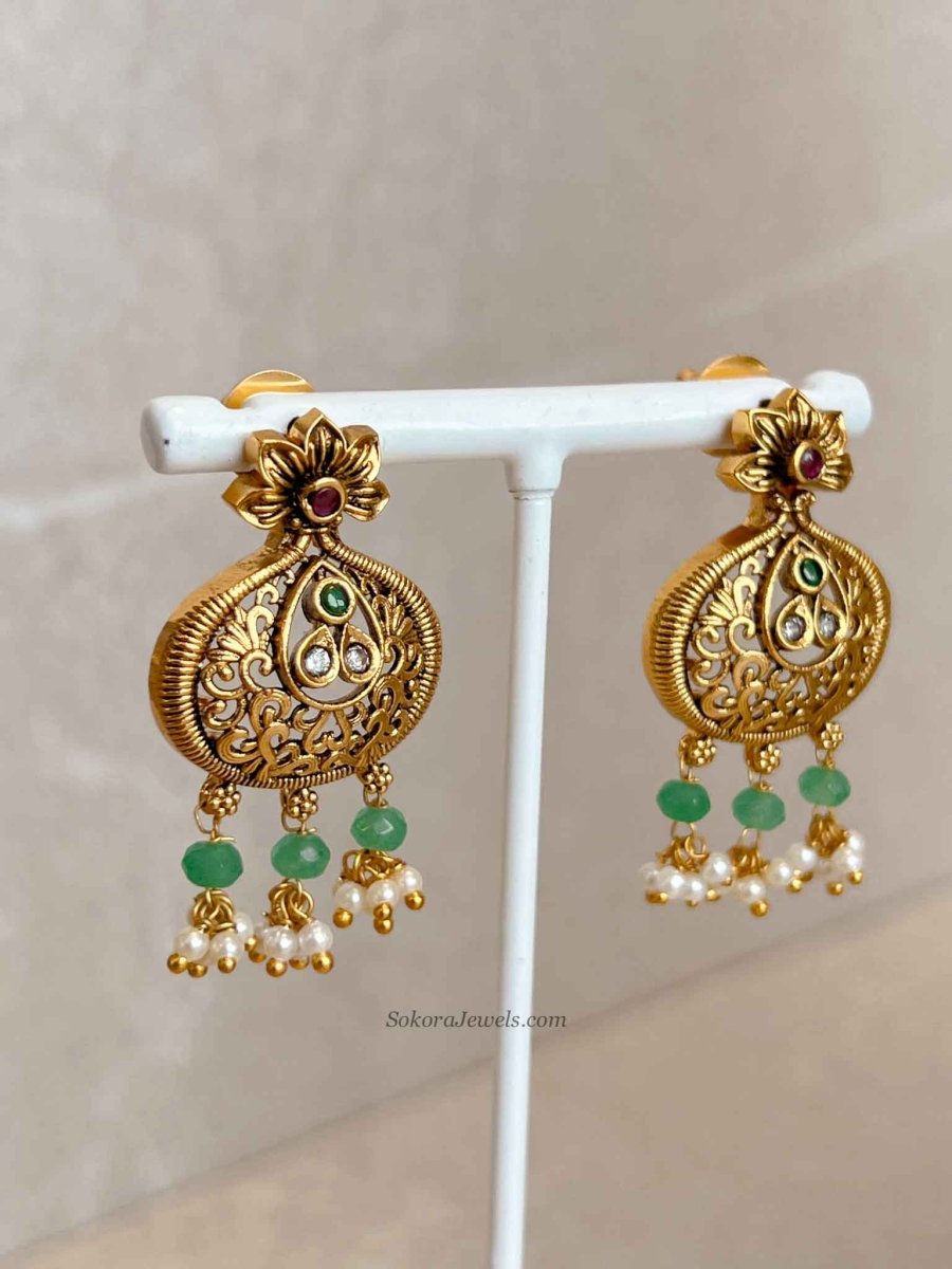 Green Heritage Simple Pendant Necklace Set - SOKORA JEWELSGreen Heritage Simple Pendant Necklace SetNECKLACE SETS