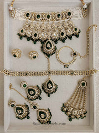 Green Kundan Bridal set - SOKORA JEWELSGreen Kundan Bridal set