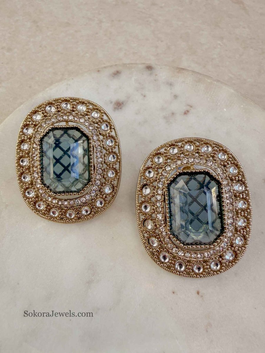 Green OverSized Studs - SOKORA JEWELSGreen OverSized Studsstuds and tops