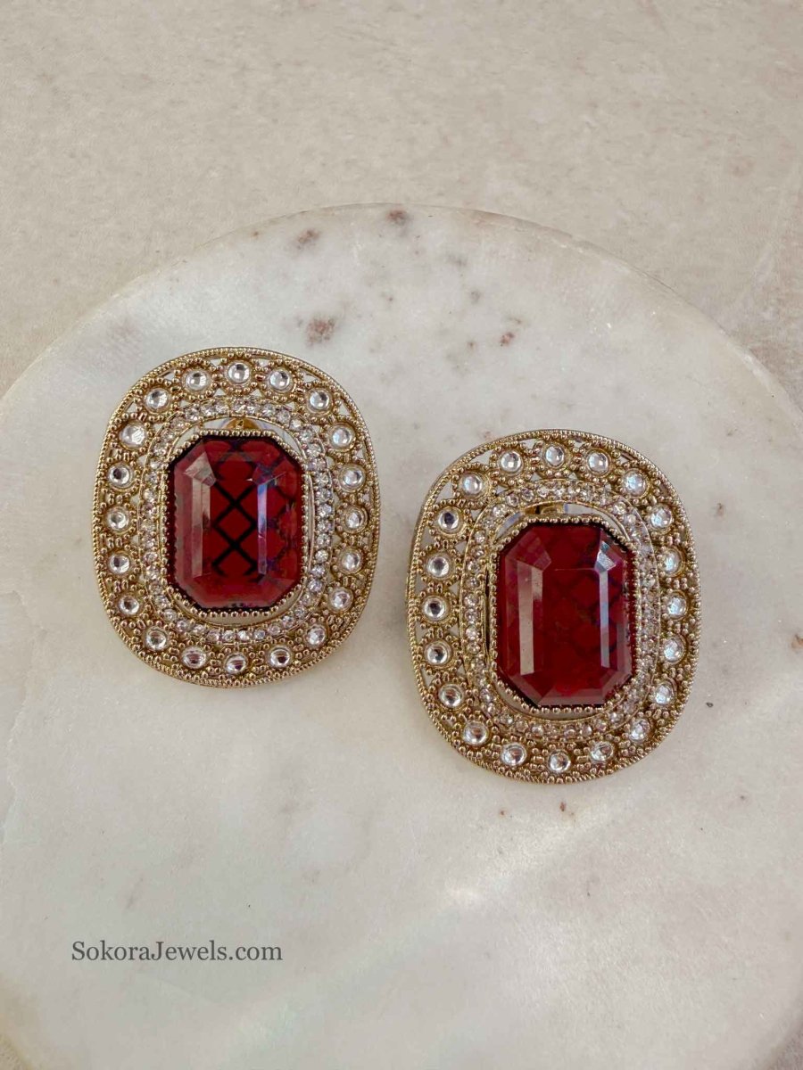 Green OverSized Studs - SOKORA JEWELSGreen OverSized Studsstuds and tops