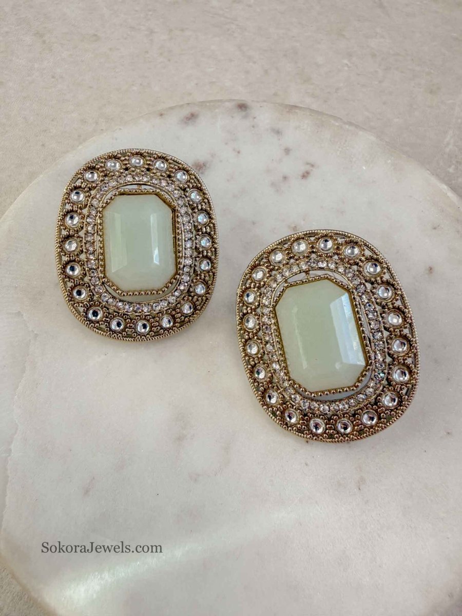 Green OverSized Studs - SOKORA JEWELSGreen OverSized Studsstuds and tops