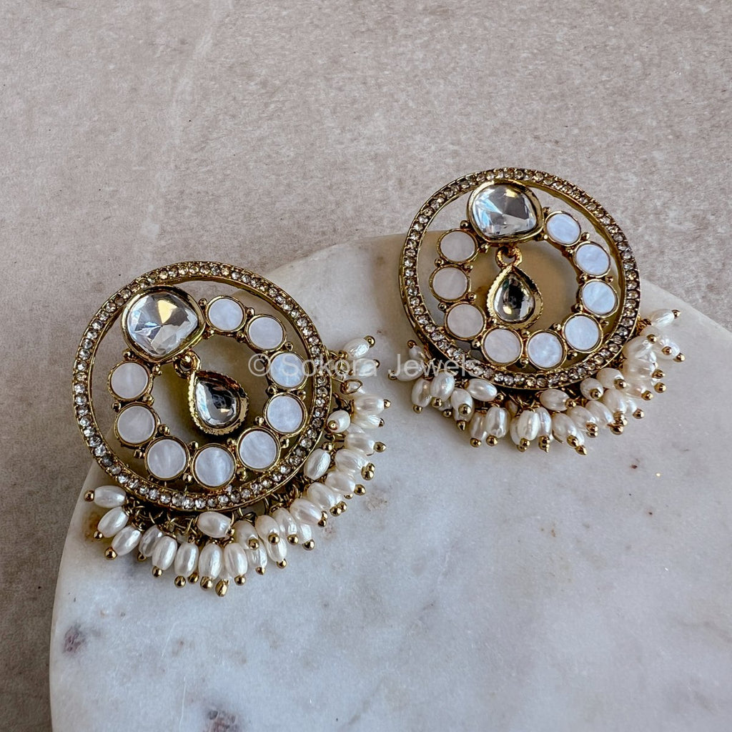 Heeramandi Mother of Pearl Drop Earrings – SOKORA JEWELS