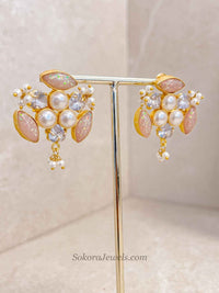 Iridescent Quartz & Pearl Statement Jewellery Set - SOKORA JEWELSIridescent Quartz & Pearl Statement Jewellery Set