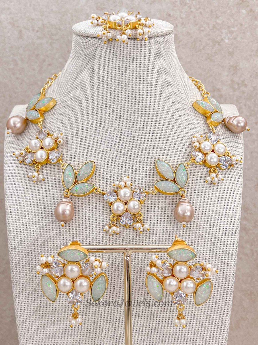 Iridescent Quartz & Pearl Statement Jewellery Set - SOKORA JEWELSIridescent Quartz & Pearl Statement Jewellery Set