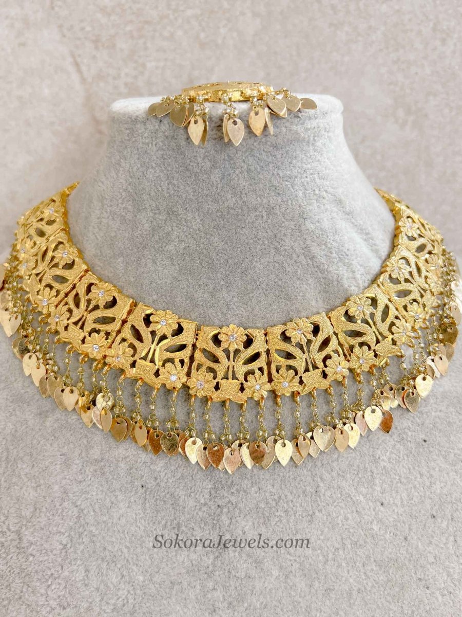 Jadau Gold Bridal set - SOKORA JEWELSJadau Gold Bridal set