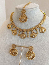 Jaiveer Kundan Heritage Choker Set - SOKORA JEWELSJaiveer Kundan Heritage Choker SetNECKLACE SETS