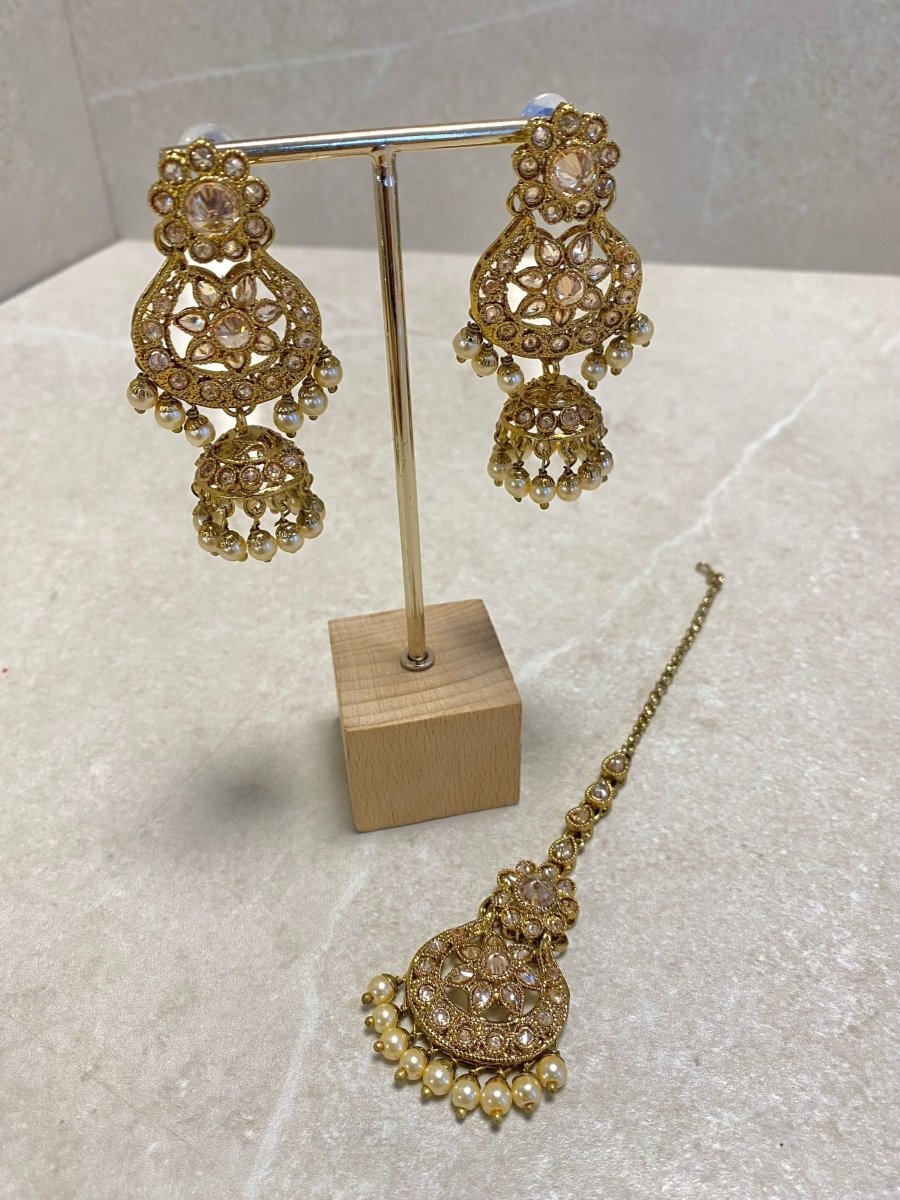 Jhumka Earring & Tikka set - Golden - SOKORA JEWELSJhumka Earring & Tikka set - Golden