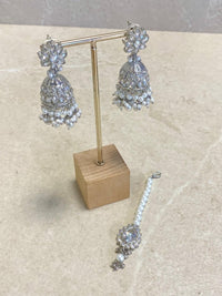 Jhumka Earring & Tikka set - Silver/Pearl - SOKORA JEWELSJhumka Earring & Tikka set - Silver/Pearl