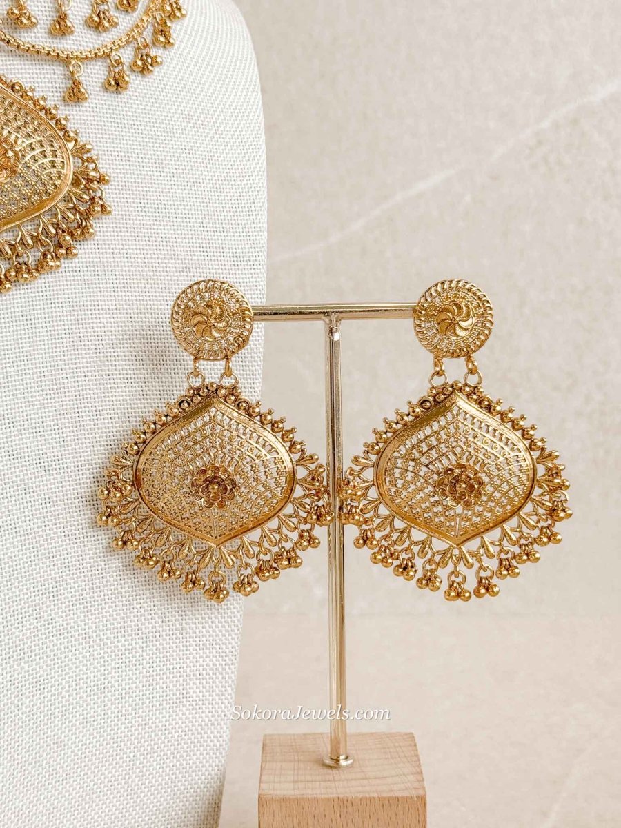 Jyoti Gold Layered Necklace Set - SOKORA JEWELSJyoti Gold Layered Necklace Set