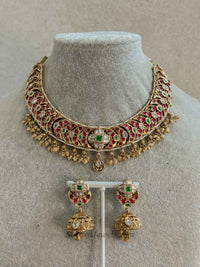 Kashmiri Kundan Hasli Set - SOKORA JEWELSKashmiri Kundan Hasli SetNECKLACE SETS