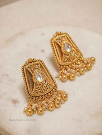 Keisha Kundan Earrings - SOKORA JEWELSKeisha Kundan Earringsstuds and tops