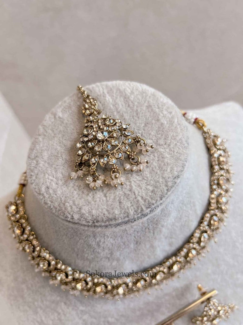 Kira Golden Necklace Sets - SOKORA JEWELSKira Golden Necklace Sets