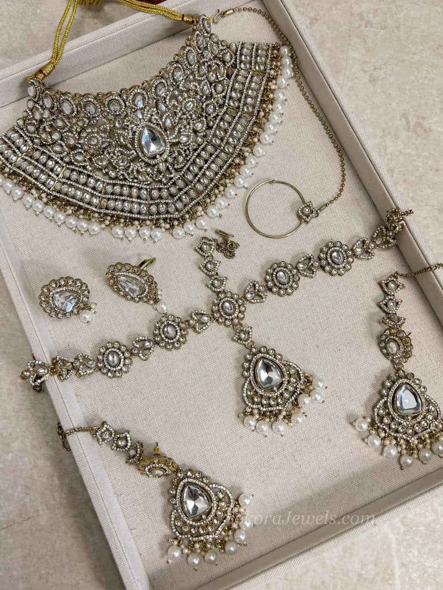 Kundan Bridal Choker set with Headband - SOKORA JEWELSKundan Bridal Choker set with Headband