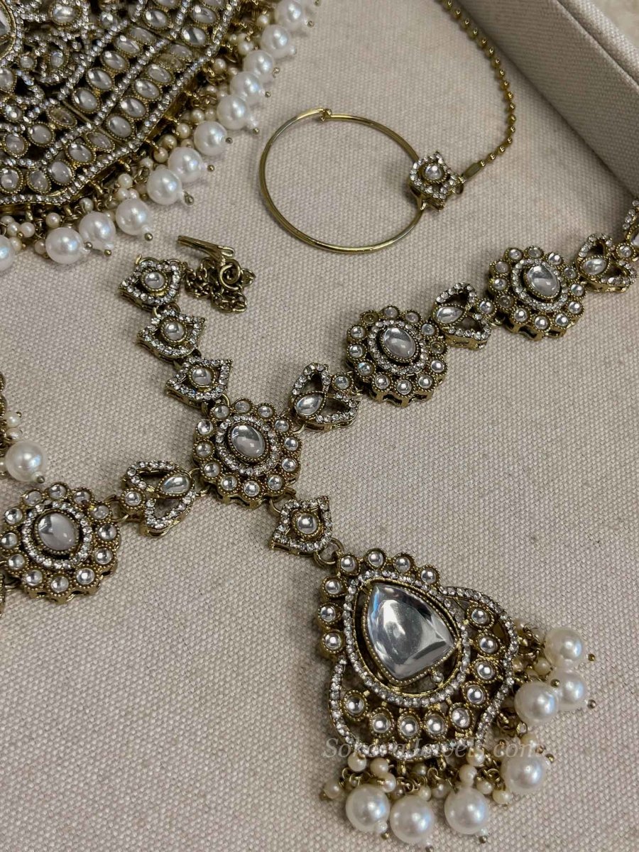 Kundan Bridal Choker set with Headband - SOKORA JEWELSKundan Bridal Choker set with Headband