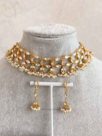 Kundan Choker and Earring set - SOKORA JEWELSKundan Choker and Earring set