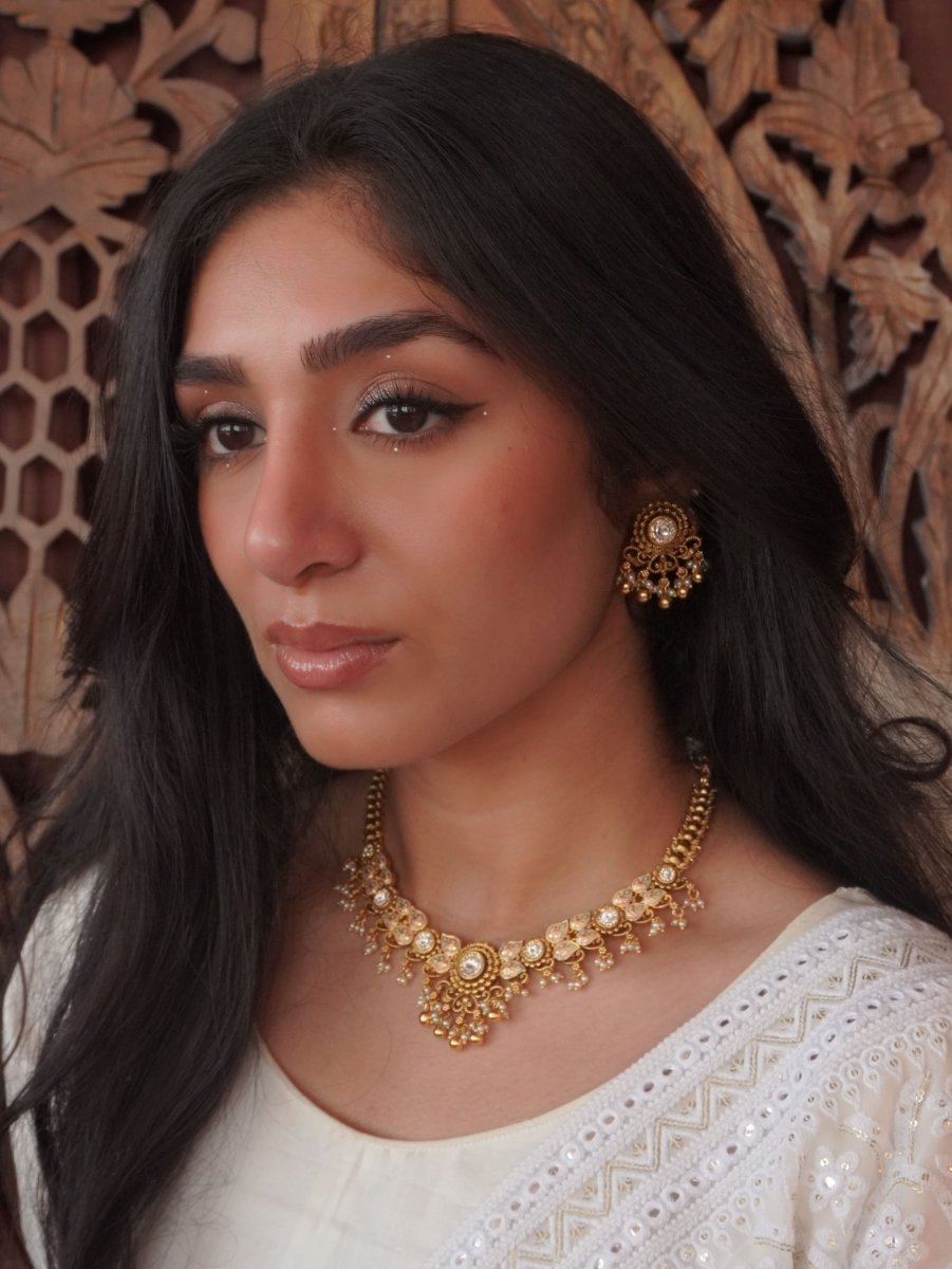 Kundan Gem and Meenakari set - SOKORA JEWELSKundan Gem and Meenakari set