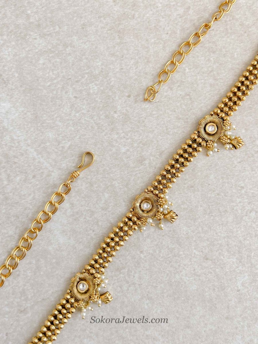 Kundan Gem Waist Chain - SOKORA JEWELSKundan Gem Waist Chain