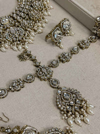 Kundan Pearl Bridal set with Headband - SOKORA JEWELSKundan Pearl Bridal set with Headband